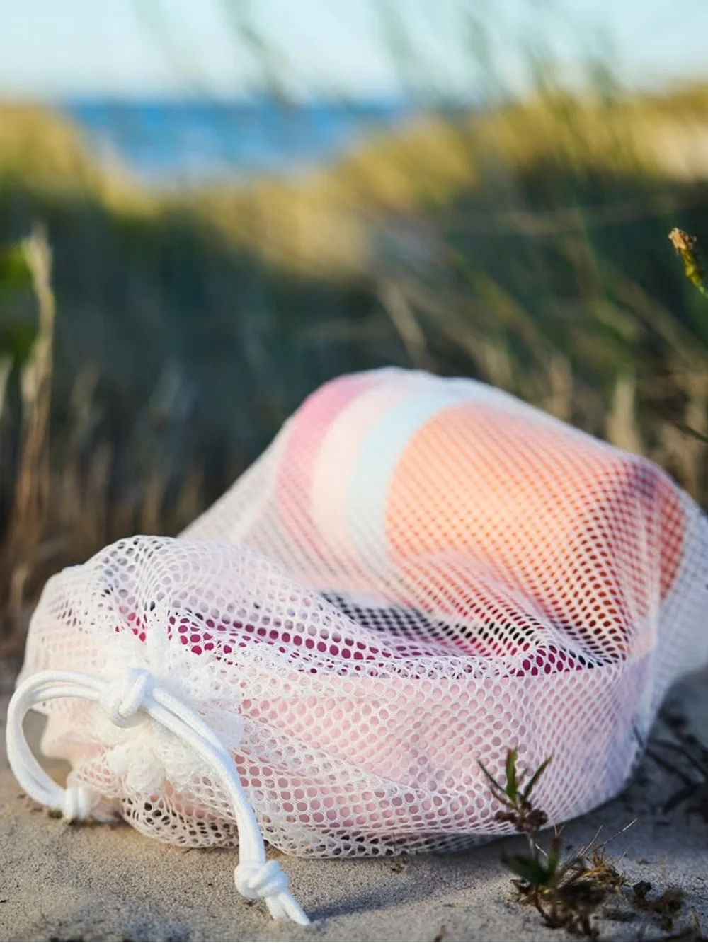 21-Piece Picnic Set in Pink and Blue